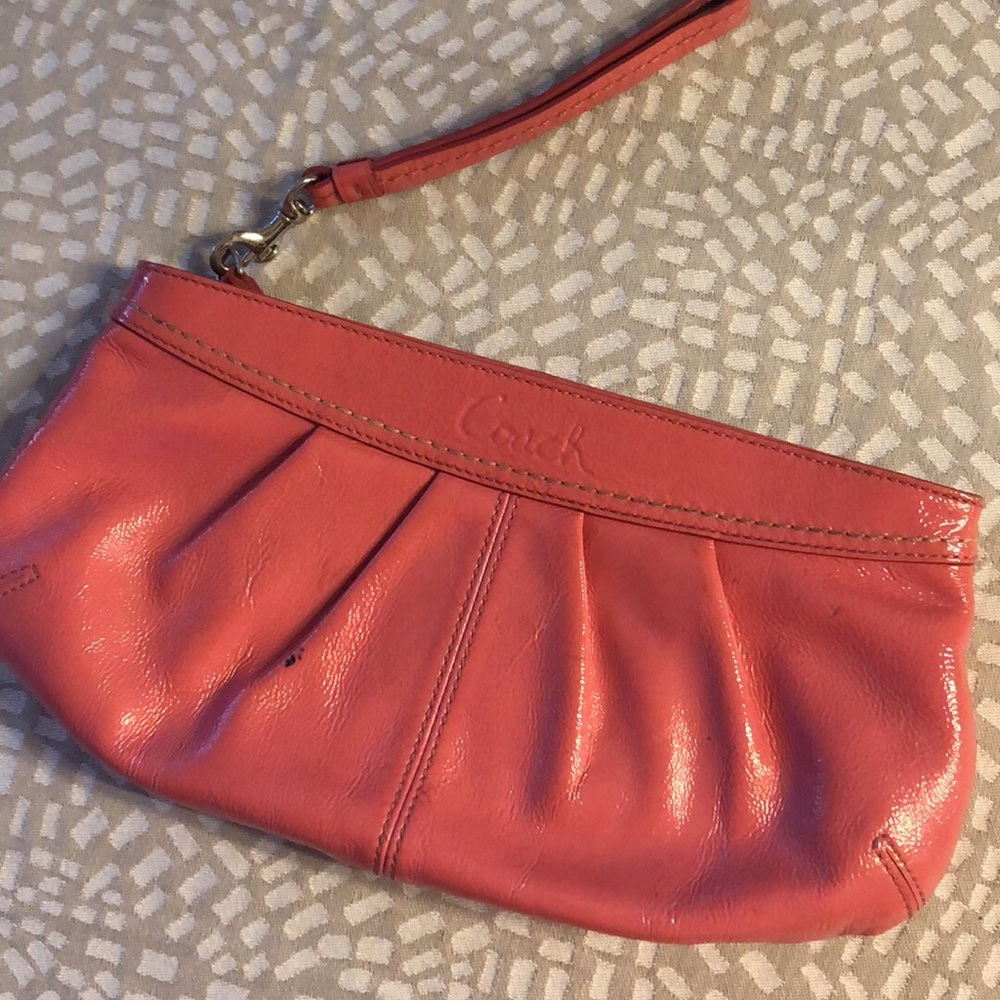 Coach clutch/wristlet
